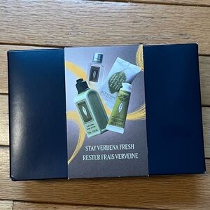 L'OCCITANE Verbena Body Duo gift set with original box/packaging